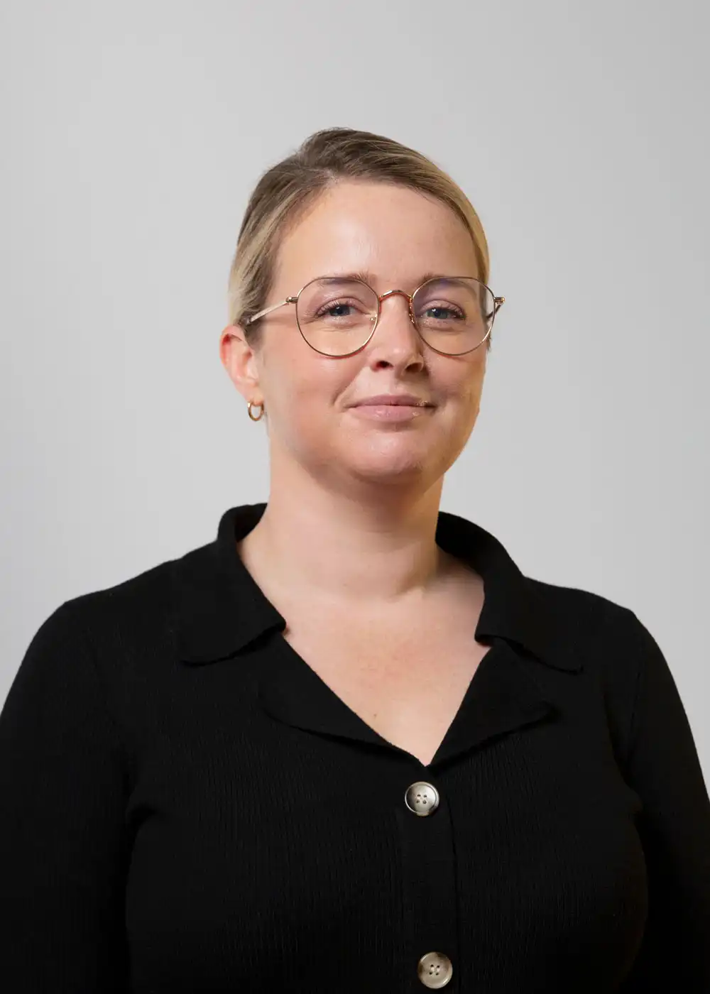 Portrait photograph of Account manager Jeni Arthur